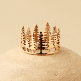 Forest-Inspired Yellow Gold Ring