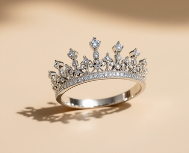 Elegant White Gold Tiara Ring