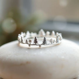 Woodland Winter Wonderland Ring